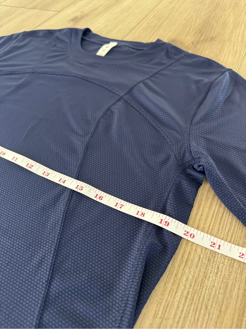 lululemon athletica Women’s Short Sleeve Performance Tee - Navy Blue